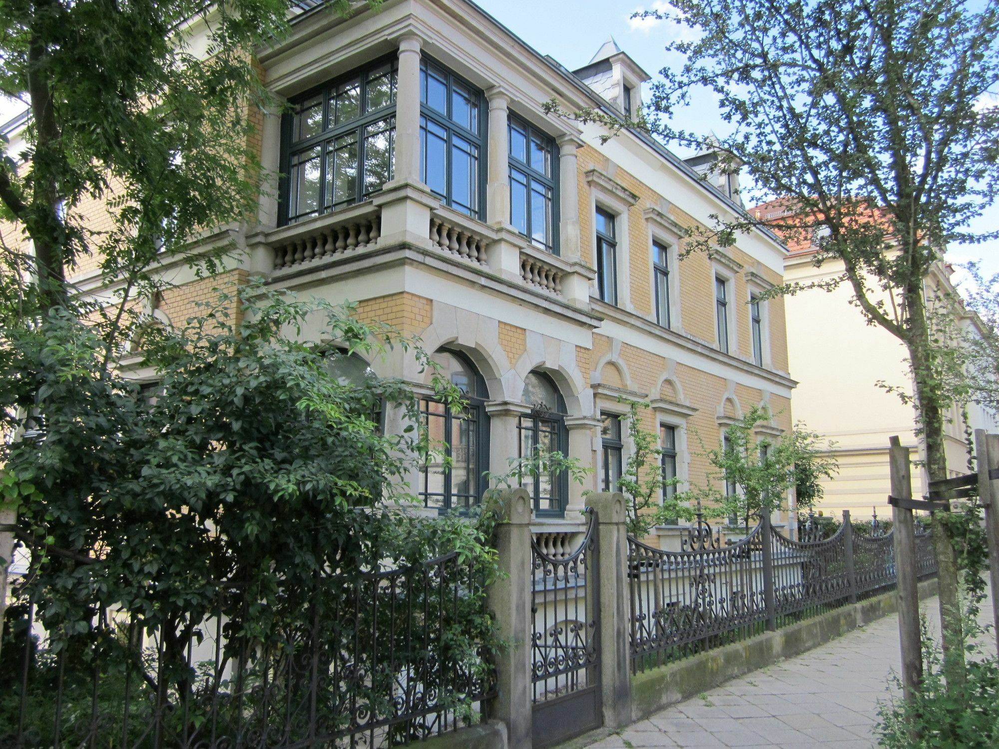 Villa Barbara Dresden Buitenkant foto